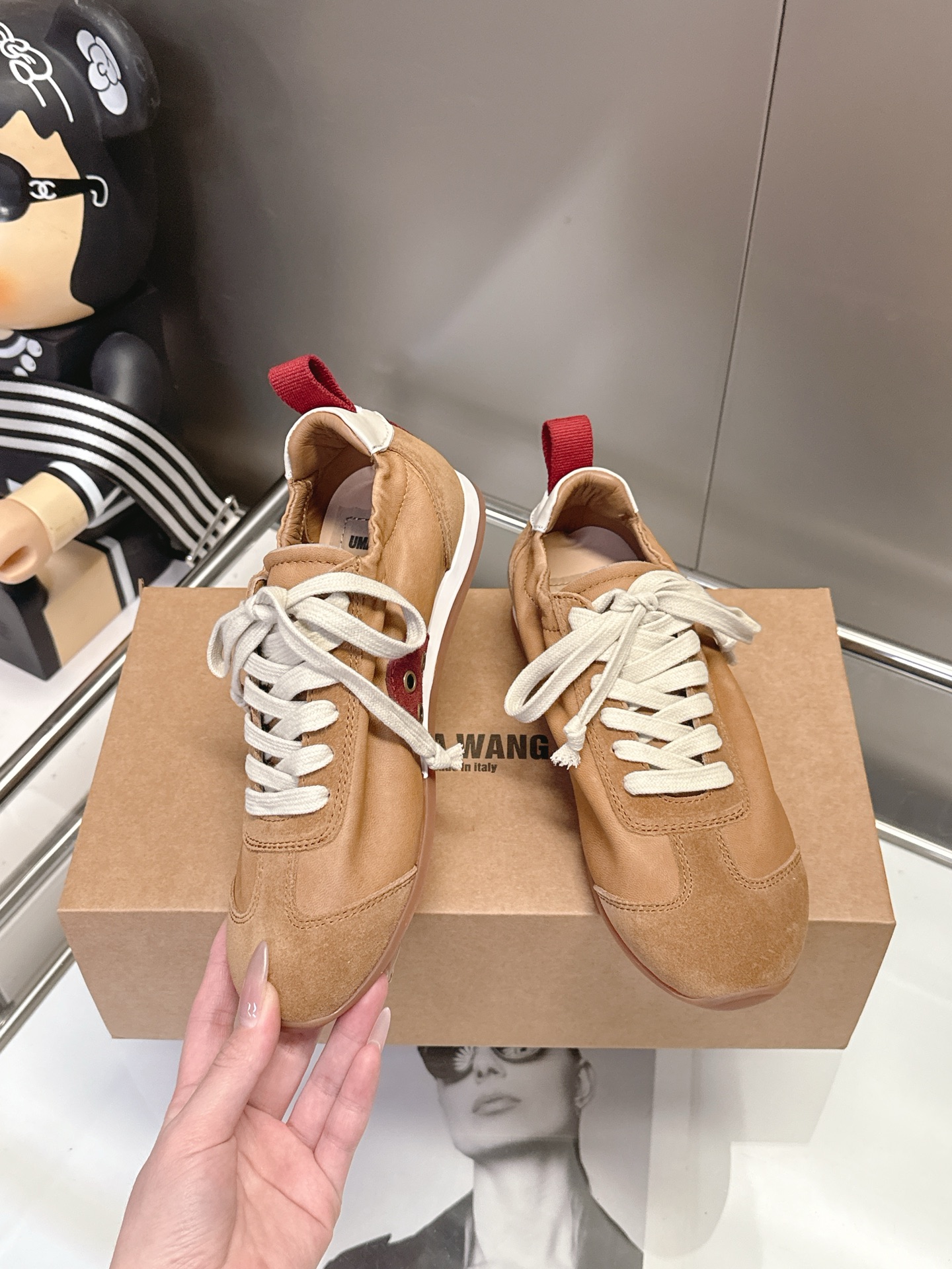 Women's high heels